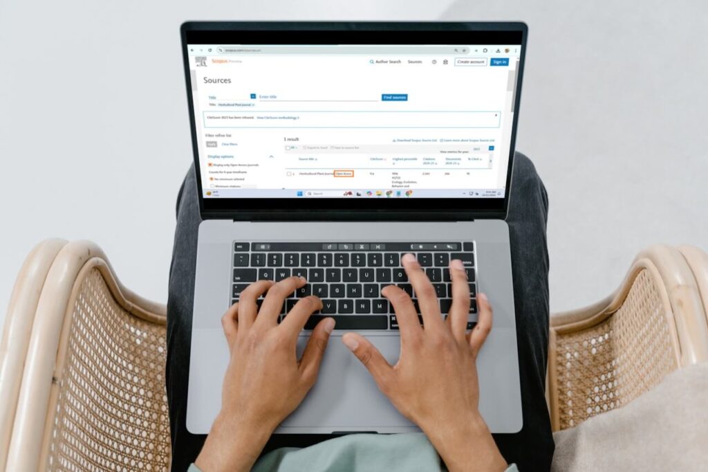 Daftar Contoh Jurnal Terindeks Scopus