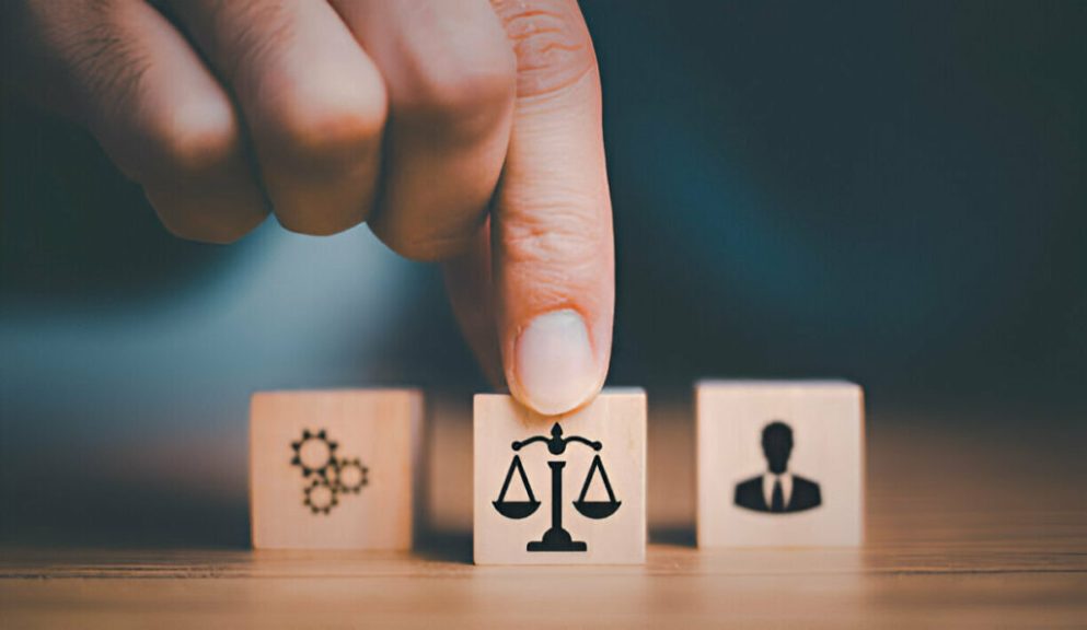 Etika dan Legalitas Akses Jurnal